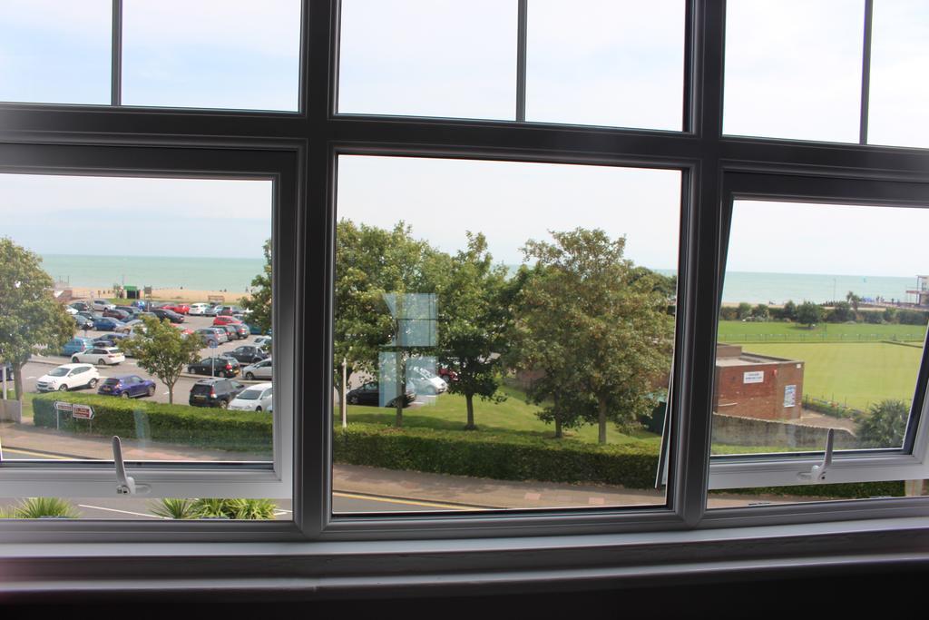 Beamsley Lodge B&B Eastbourne Eksteriør billede
