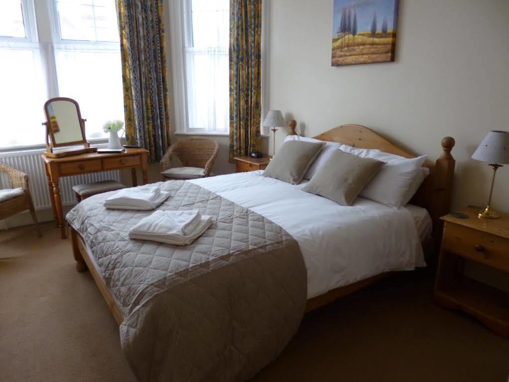 Beamsley Lodge B&B Eastbourne Eksteriør billede